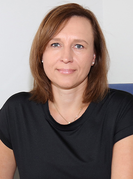 KARIN CRAVENER